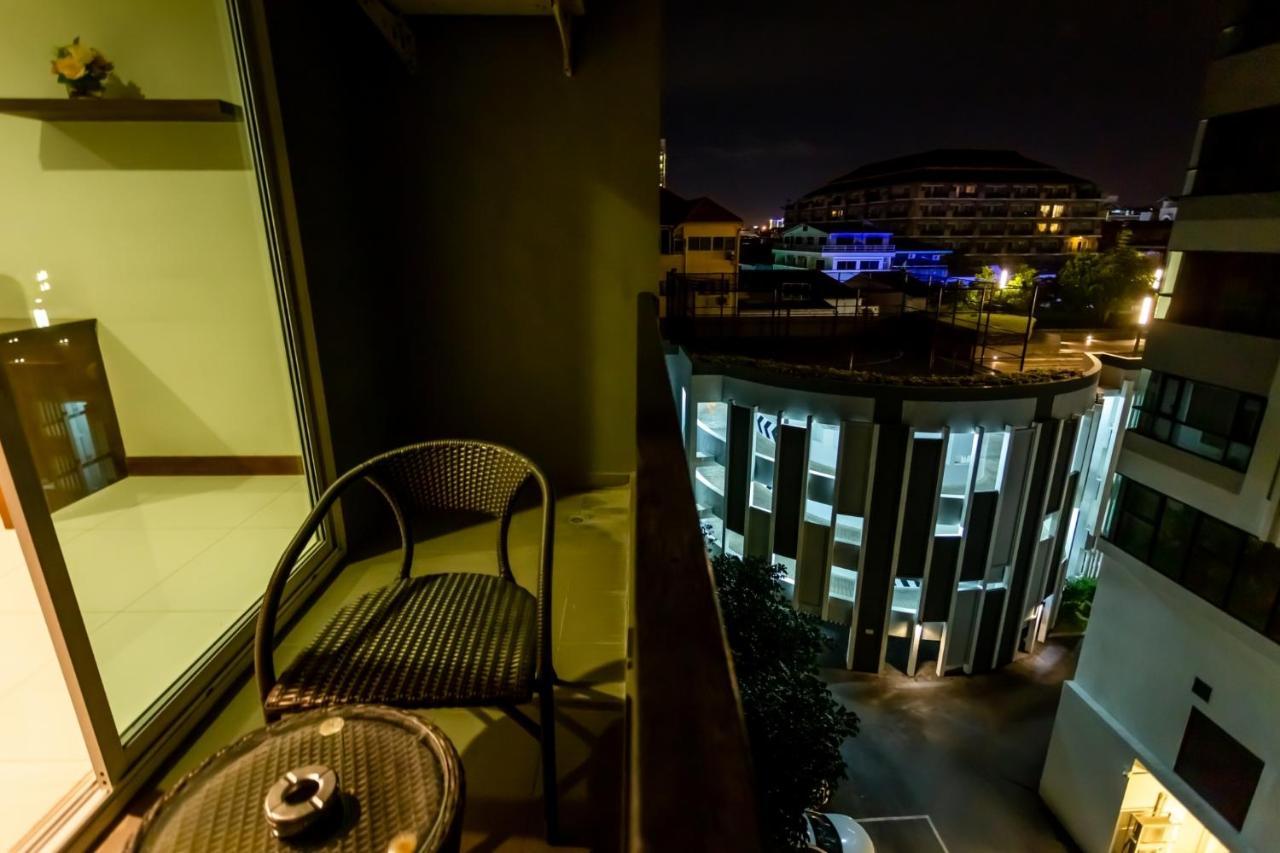 Honey Boutique Hotel Pattaya Eksteriør billede