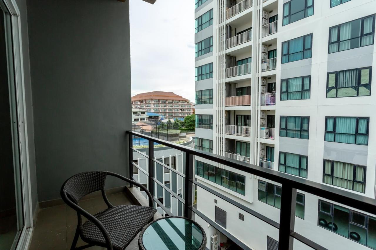 Honey Boutique Hotel Pattaya Eksteriør billede